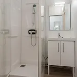 Agathea מלון דירות