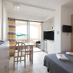 מלון דירות Agathea אגדה